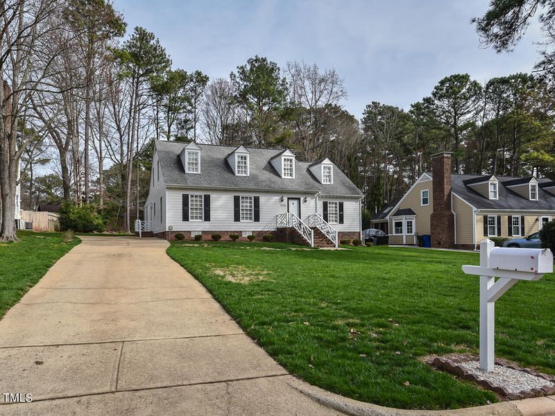 7816 Highlandview Cir, Raleigh, NC 27613