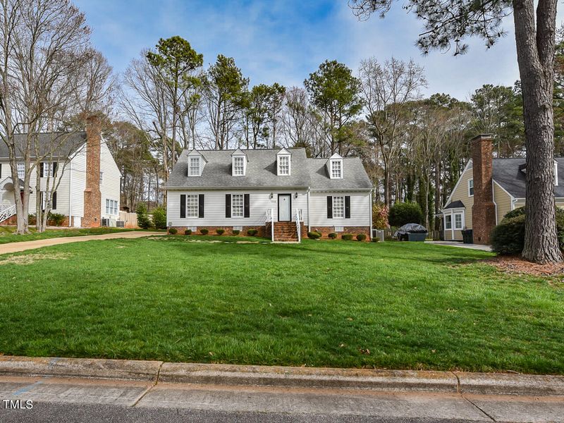 7816 Highlandview Cir, Raleigh, NC 27613