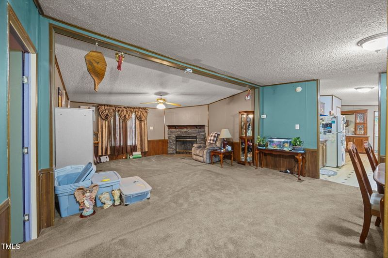 7816 Wolfe Ln, Snow Camp, NC 27349