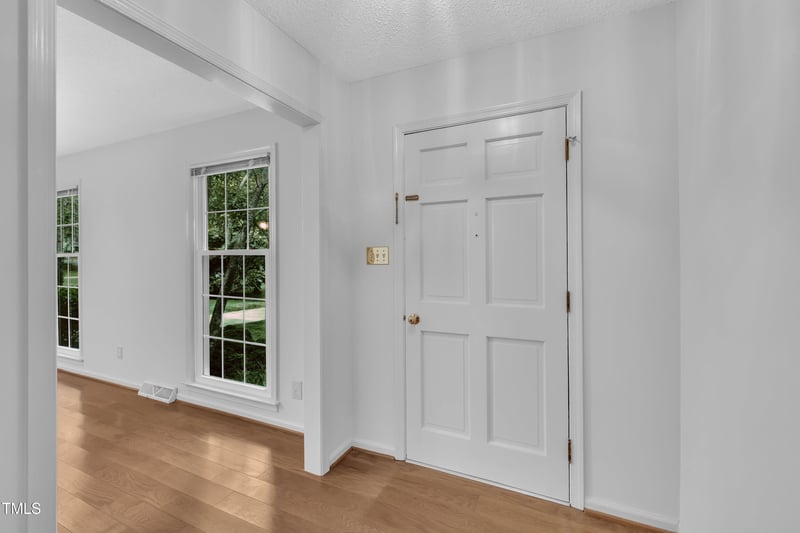 7817 Audubon Dr, Raleigh, NC 27615