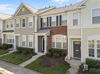 7817 Silverthread Ln, Raleigh, NC 27617