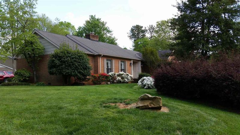 7818 Audubon Dr, Raleigh, NC 27615