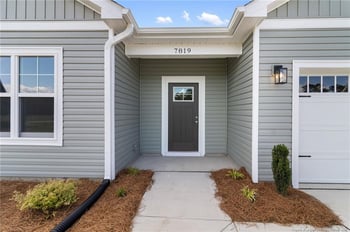 7819 Iron Ct, Fayetteville, NC 28306