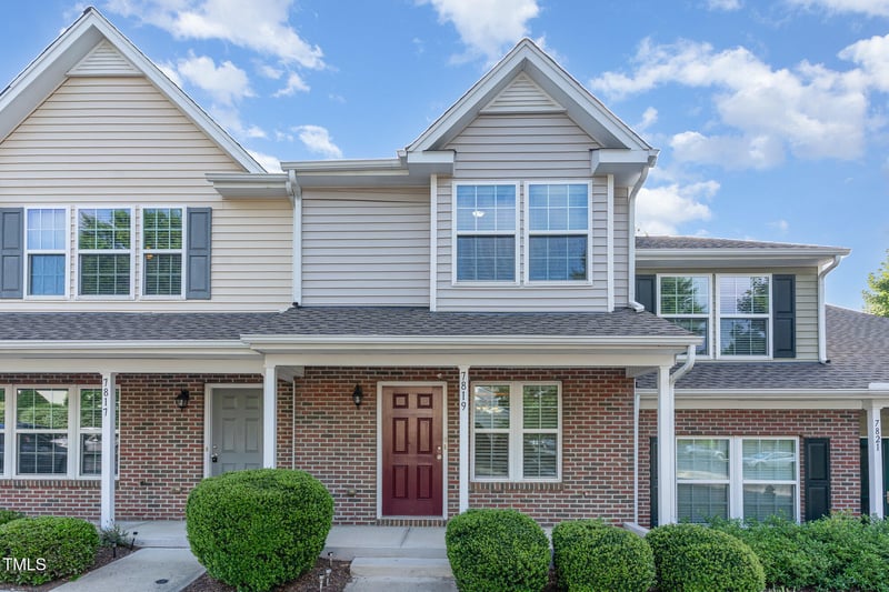 7819 River Field Dr, Raleigh, NC 27616