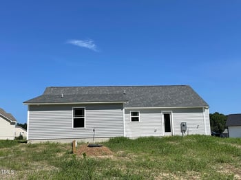 782 Sherrill Farm Dr, Benson, NC 27504