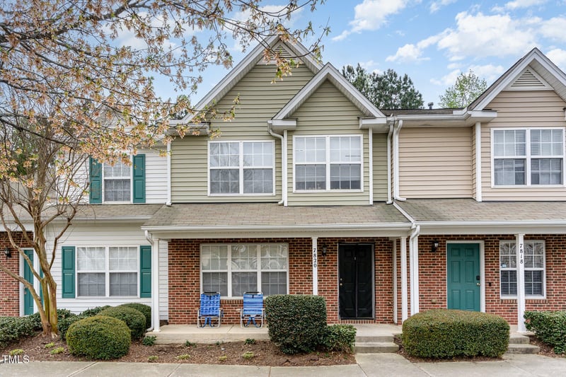 7820 Averette Field Dr, Raleigh, NC 27616