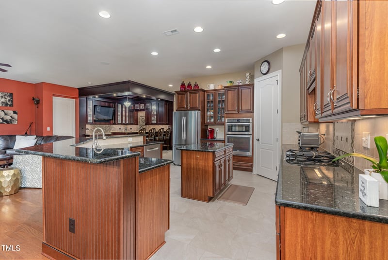 7820 Hasentree Lake Dr, Wake Forest, NC 27587