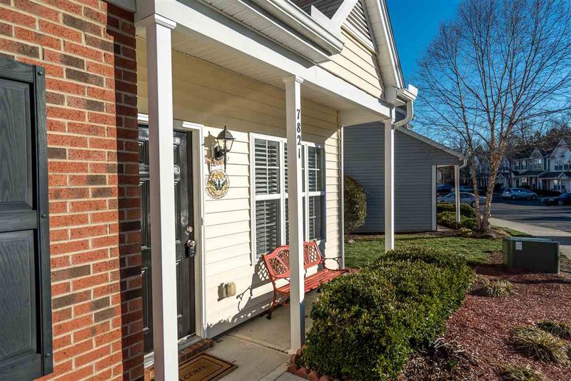 7821 Averette Field Dr, Raleigh, NC 27616