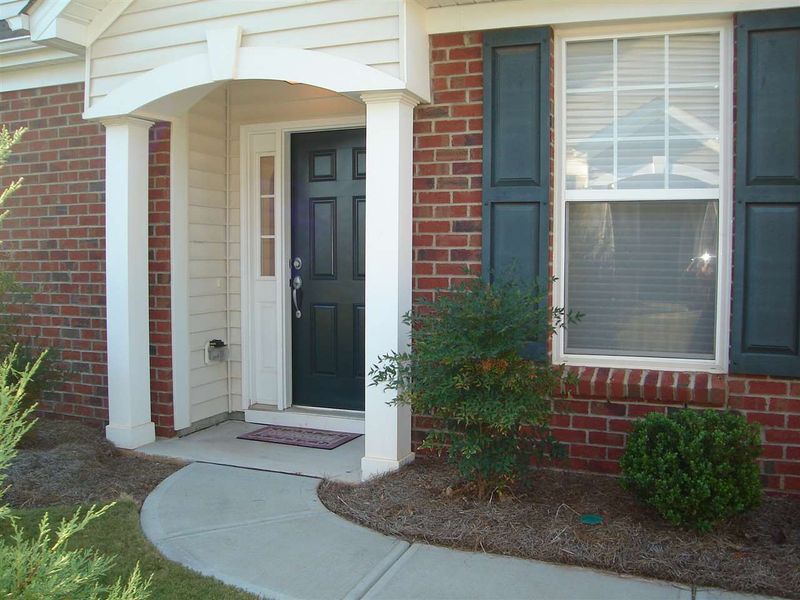 7821 Cape Charles Dr, Raleigh, NC 27617