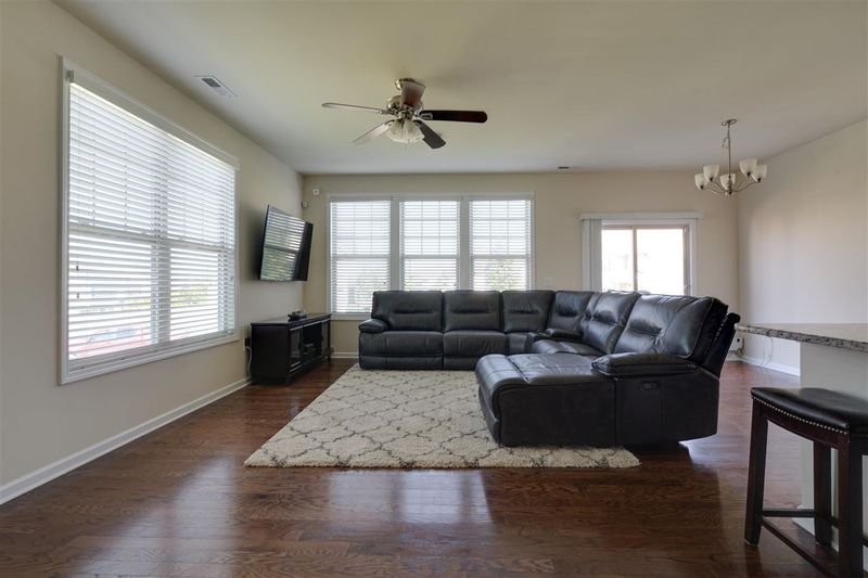 7821 Elmshire Way, Raleigh, NC 27616