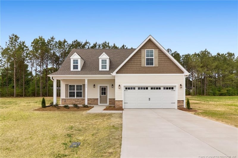7822 Iron Ct, Fayetteville, NC 28306