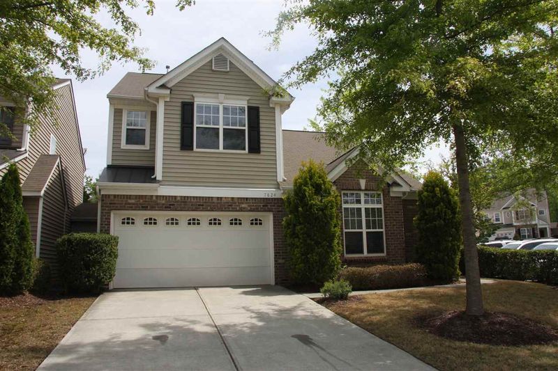 7824 Cape Charles Dr, Raleigh, NC 27617