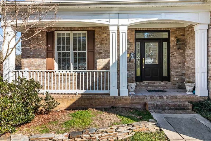 7824 Fairlake Dr, Wake Forest, NC 27587