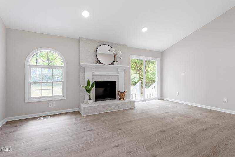 7824 Knightdale Blvd, Knightdale, NC 27545
