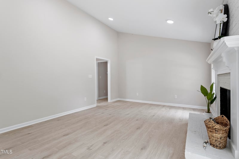7824 Knightdale Blvd, Knightdale, NC 27545
