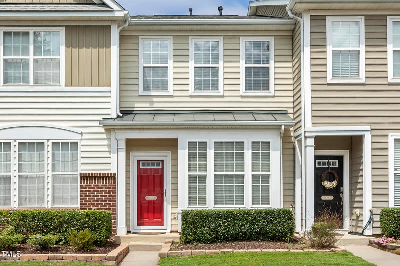 7824 Silverthread Ln, Raleigh, NC 27617