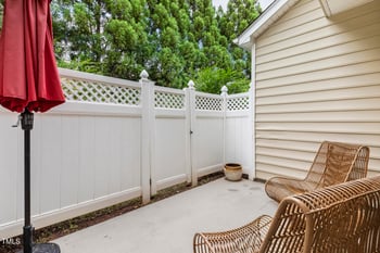 7824 Silverthread Ln, Raleigh, NC 27617