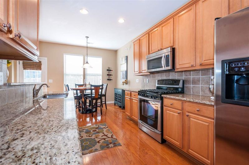 7825 Cape Charles Dr, Raleigh, NC 27617
