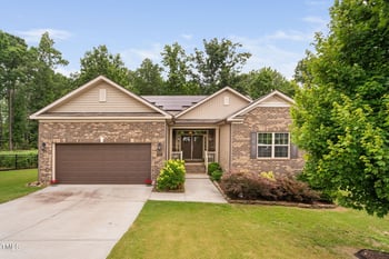 7825 Charters End St, Willow Springs, NC 27592