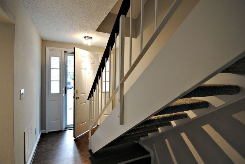 7825 Falcon Rest Cir #7825, Raleigh, NC 27615