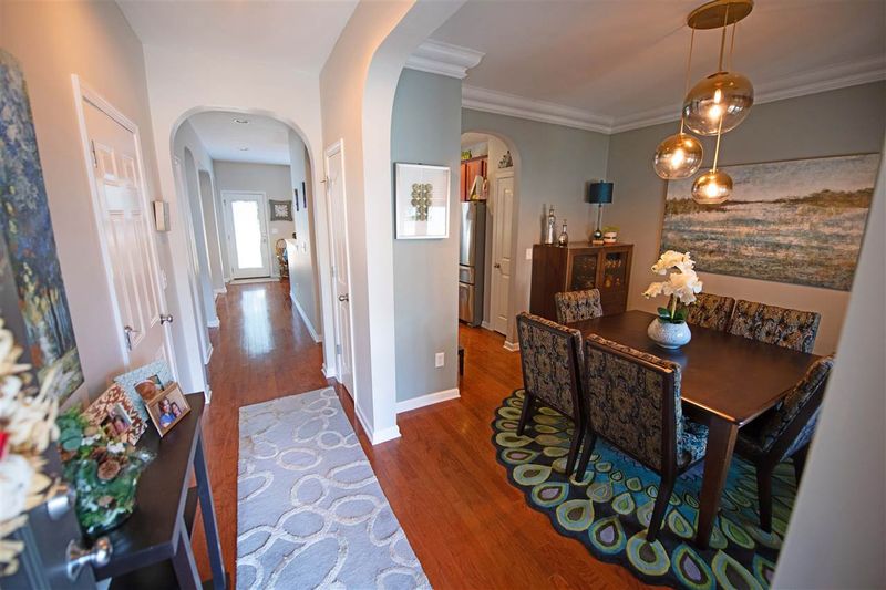 7826 Cape Charles Dr, Raleigh, NC 27617