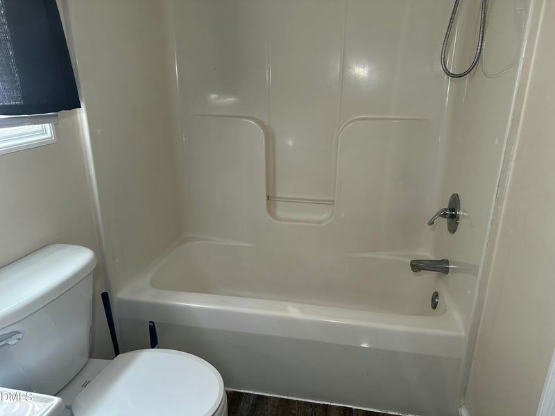 7826 Gaelic Dr, Fayetteville, NC 28306