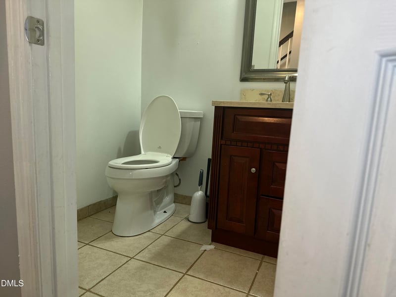 7826 Gaelic Dr, Fayetteville, NC 28306