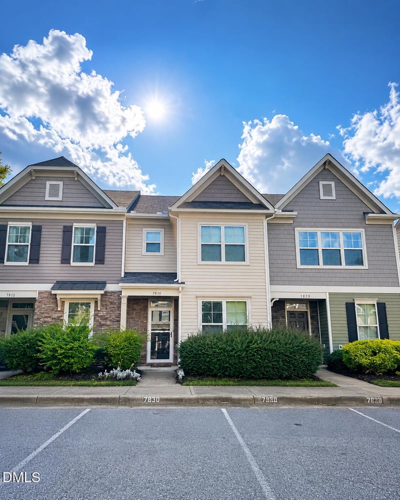 7830 Allscott Way, Raleigh, NC 27612