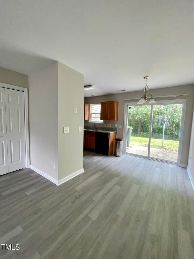 7832 Averette Field Dr, Raleigh, NC 27616