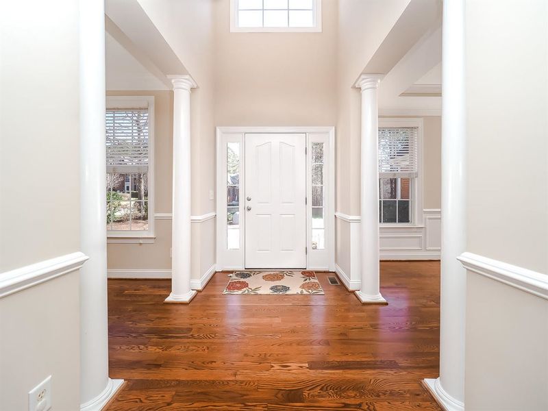 7832 Percussion Dr, Apex, NC 27539