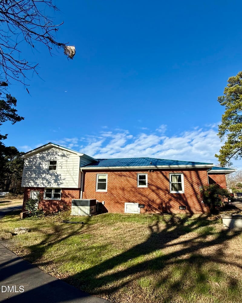 7832 Stony Hill Rd, Wake Forest, NC 27587