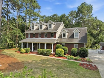 7833 Shuttle Rd, Fayetteville, NC 28311