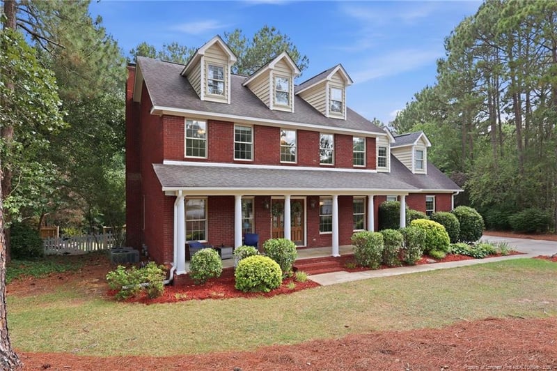 7833 Shuttle Rd, Fayetteville, NC 28311