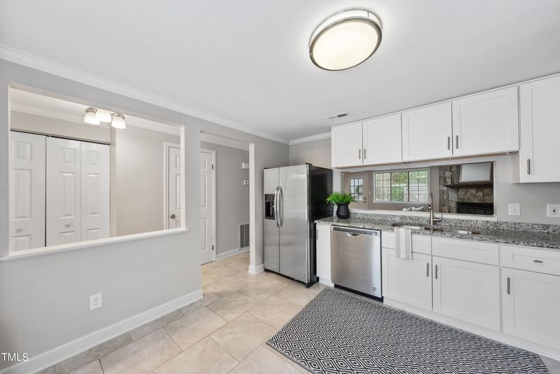 7835 Stephanie Ln, Raleigh, NC 27615