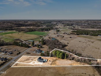 7839 Raleigh Rd, Benson, NC 27504