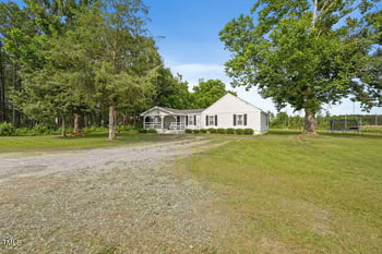 784 Crawford Rd, Coats, NC 27521