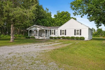 784 Crawford Rd, Coats, NC 27521