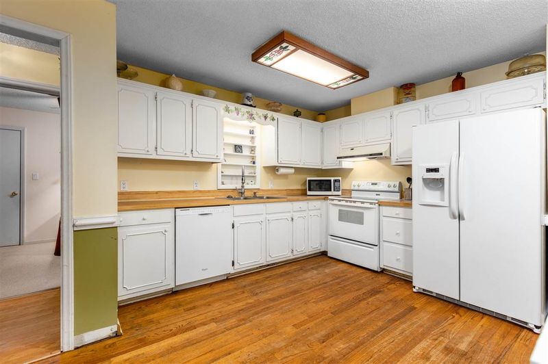 784 Old Zebulon Rd, Wendell, NC 27591
