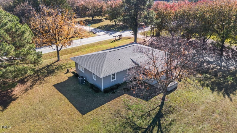 7840 Barbour Store Rd, Willow Springs, NC 27592