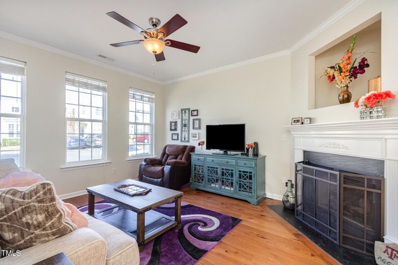 7841 Silverthread Ln, Raleigh, NC 27617