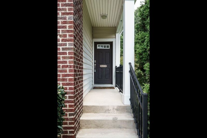 7842 Spungold St, Raleigh, NC 27617