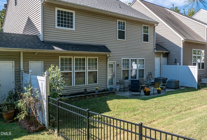 7846 Cape Charles Dr, Raleigh, NC 27617