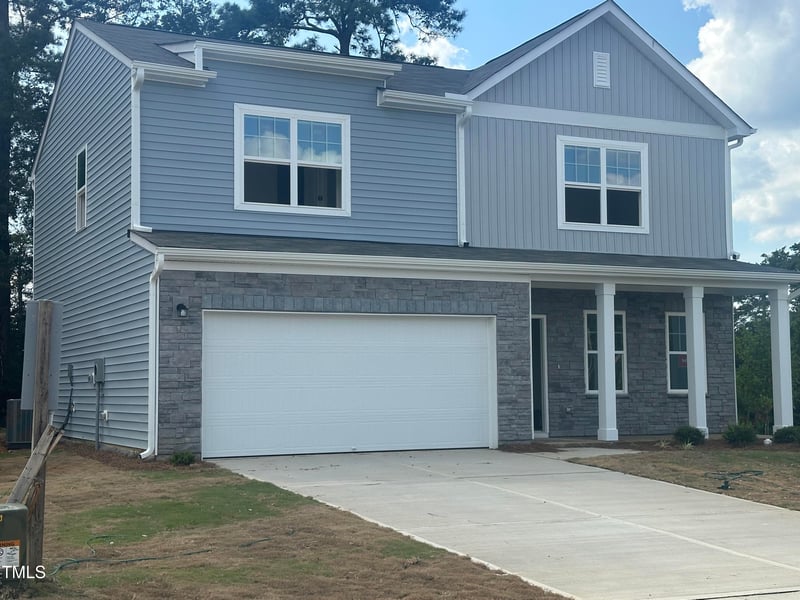 785 Shepard Rock Dr, Zebulon, NC 27597