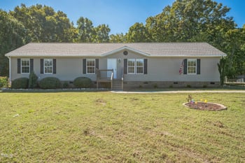 7850 Nc 42 , Holly Springs, NC 27540