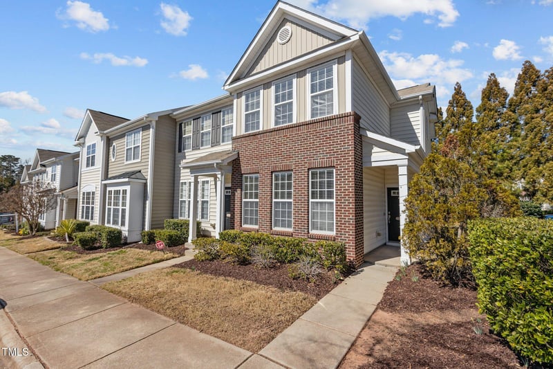 7850 Silverthread Ln, Raleigh, NC 27617