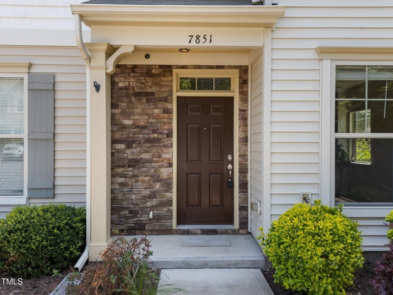 7851 Allscott Way, Raleigh, NC 27612