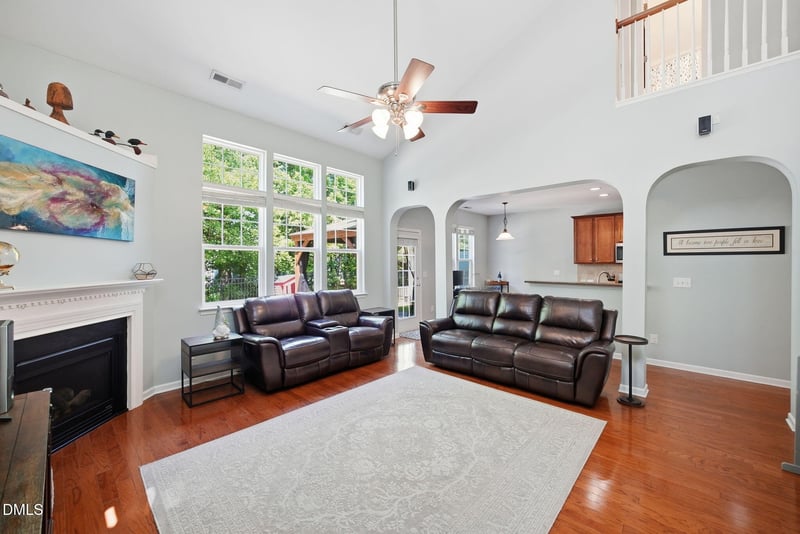7851 Cape Charles Dr, Raleigh, NC 27617