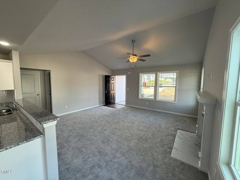786 Sherrill Farm Dr, Benson, NC 27504