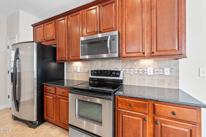 7862 Cape Charles Dr, Raleigh, NC 27617
