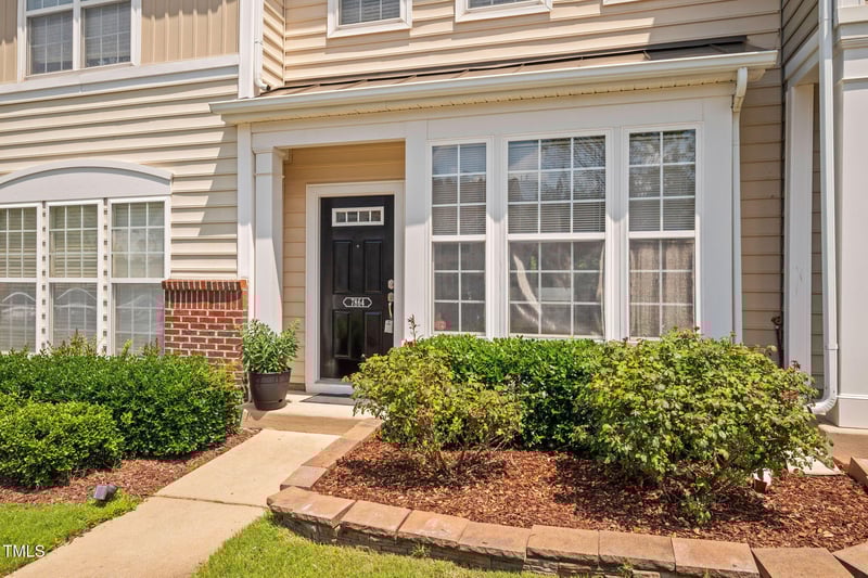 7864 Silverthread Ln, Raleigh, NC 27617